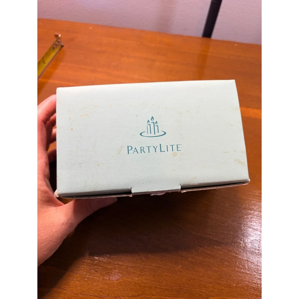 PartyLite Cirrus Pair Square Glass Votive Tealight Candle Holder Set of 2 Boxed - Picture 8 of 10